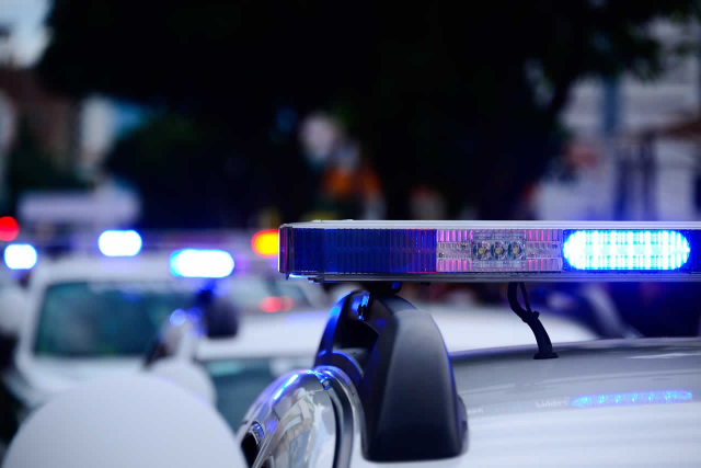Una Porsche Macan sequestrata dalla Guardia di Finanza assegnata gratuitamente alla Polizia locale di Bardolino